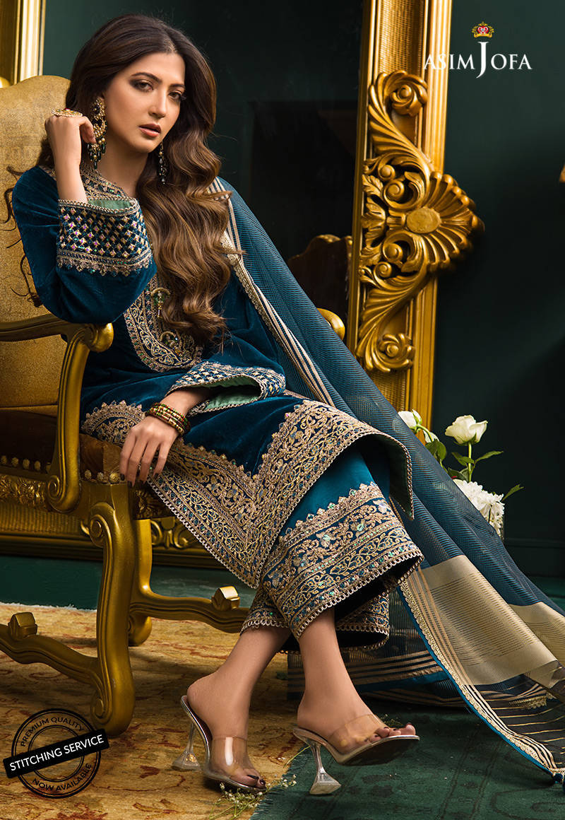 Winter Unstitched 3PCs Heavy Embroidered Velvet Dress with Silk Trouser SR-592