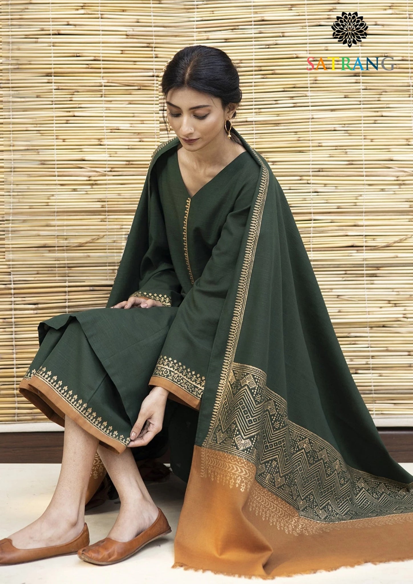Winter Unstitched 3PCs Embroidered Dhanak Dress With Digital Printed Karandi Shawl SR-557