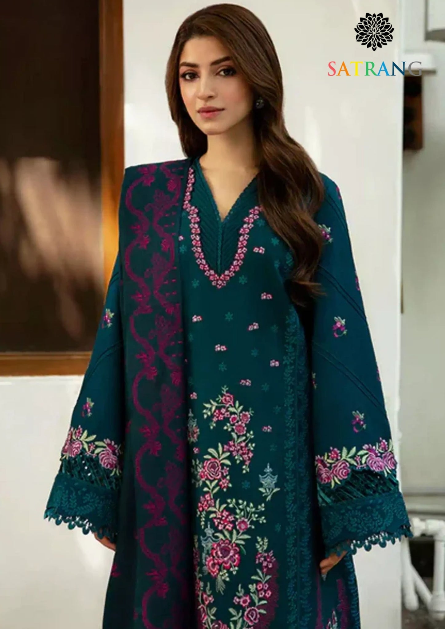 Winter Unstitched 3PCs Heavy Embroidered Dhanak Dress With Digital Printed Karandi Shawl SR-628