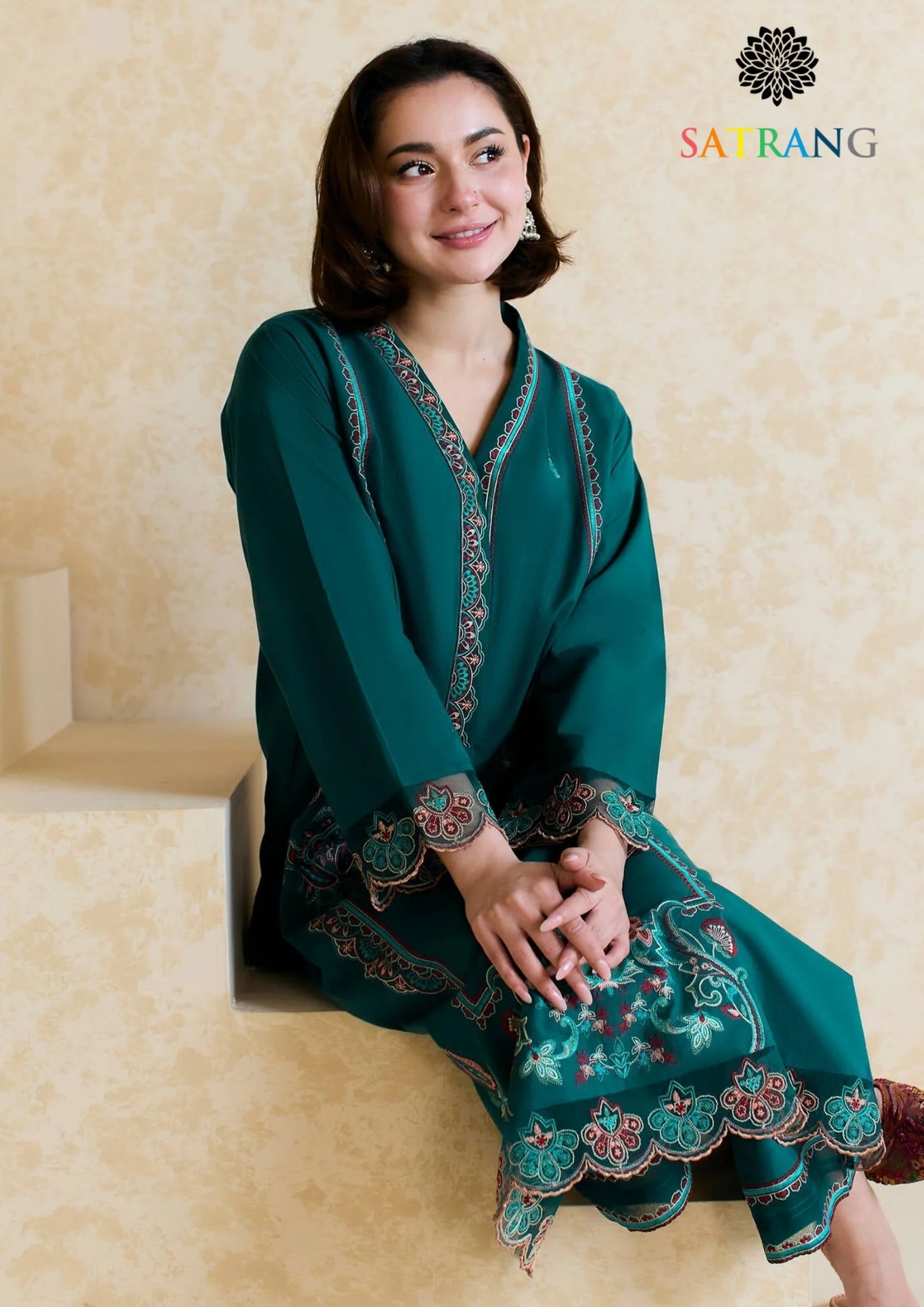 Winter Unstitched 2PCs Embroidered Dhanak Dress With Embroiederd Dhanak Touser SR-631