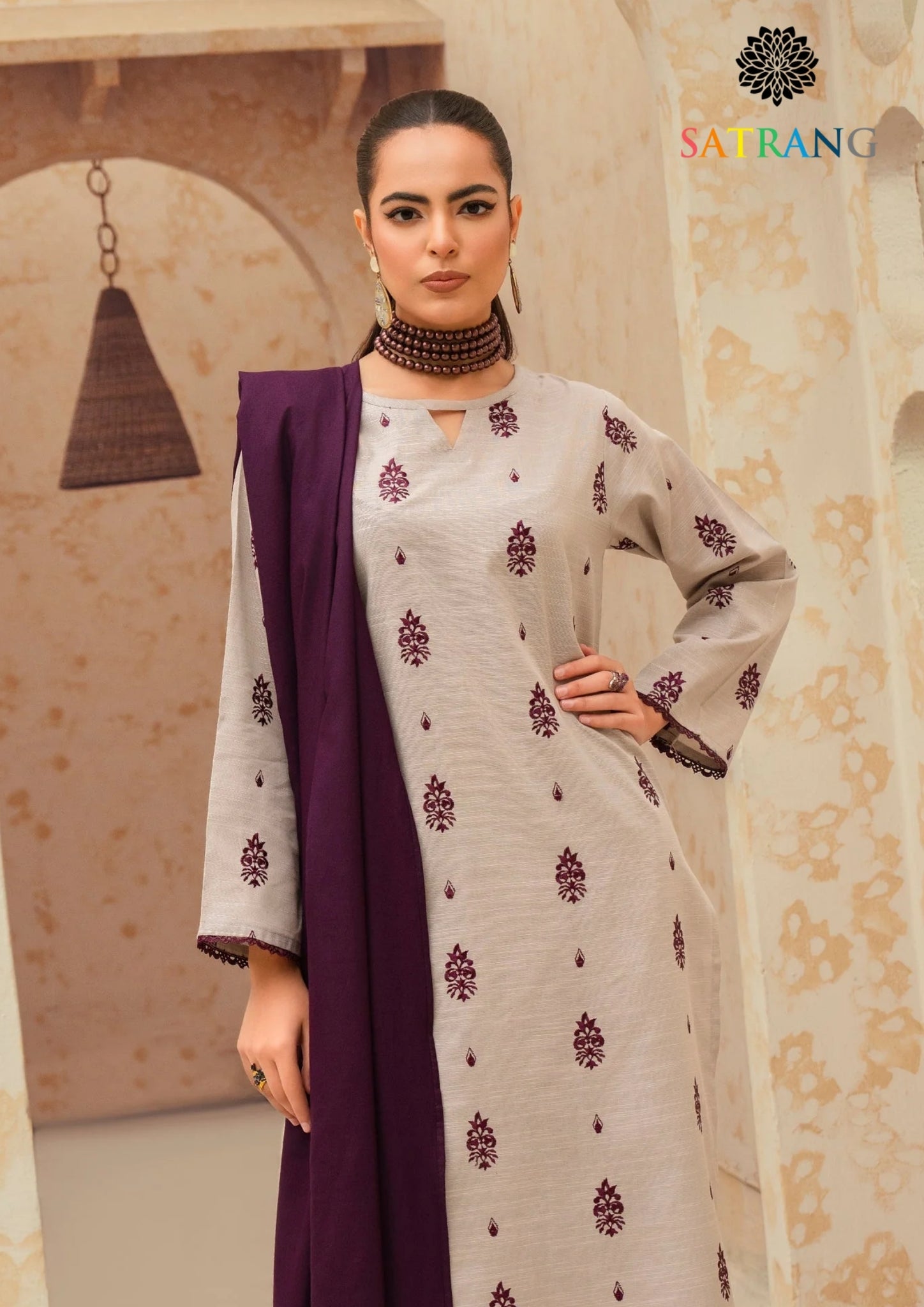 Winter Unstitched 3PCs Embroidered Dhanak Dress With Bambal Shawl SR-637