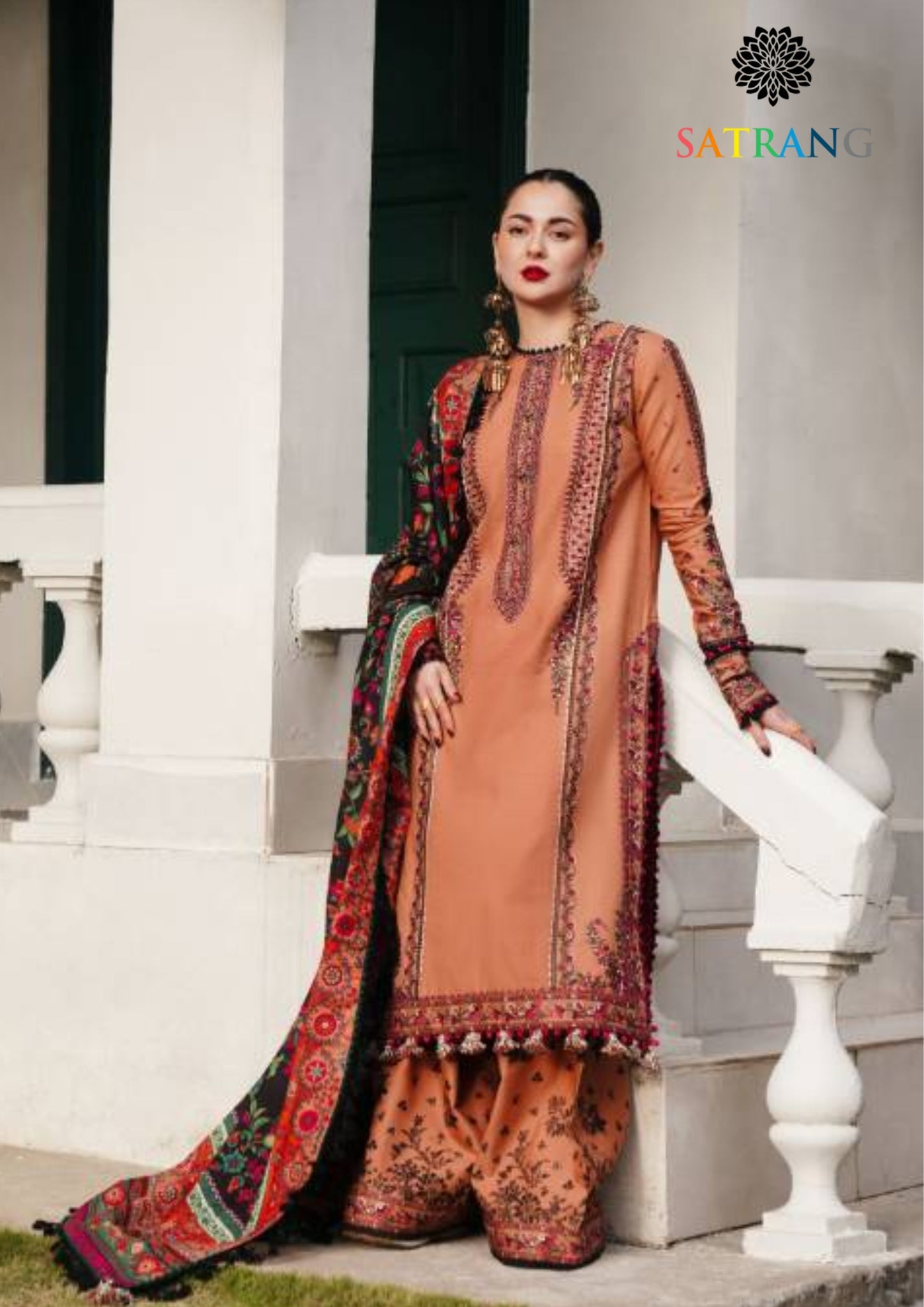 Winter Unstitched 3PCsHeavy Embroidered Dhanak Dress With Digital Printed Karandi Shawl SR-639