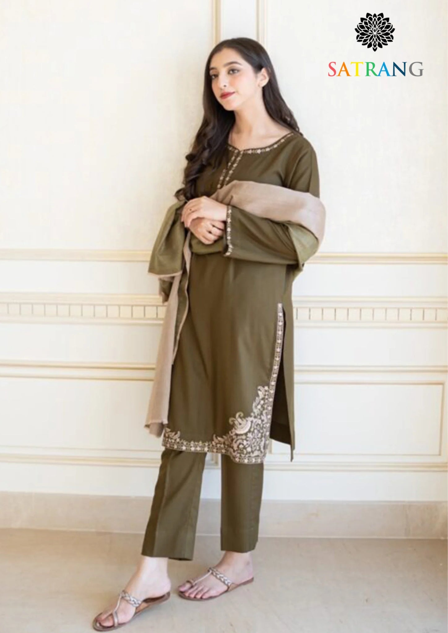 Winter Unstitched 3PCs Embroidered Dhanak Dress With Dhanak Shawl SR-648