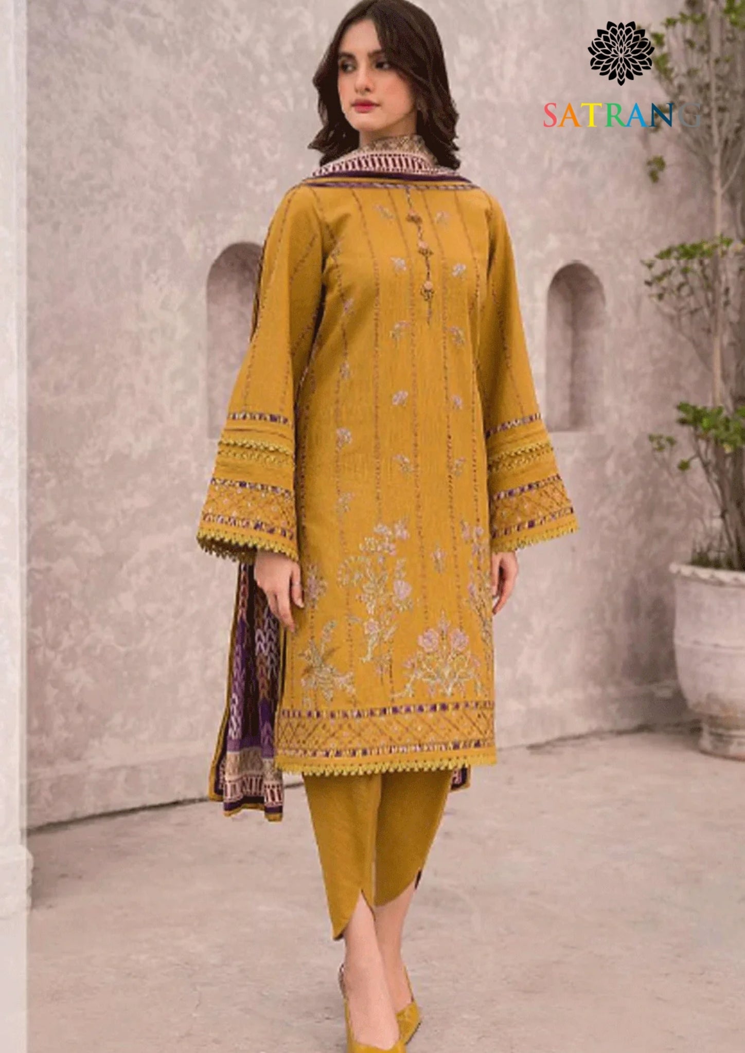 Winter Unstitched 3PCs Embroidered Dhanak Dress With Digital Printed Karandi Shawl SR-655