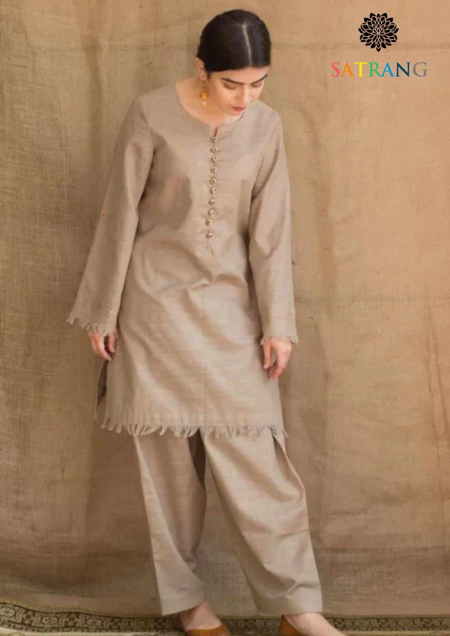 Winter Unstitched 3PCs Dhanak Dress With Digital Printed Karandi Shawl SR-658