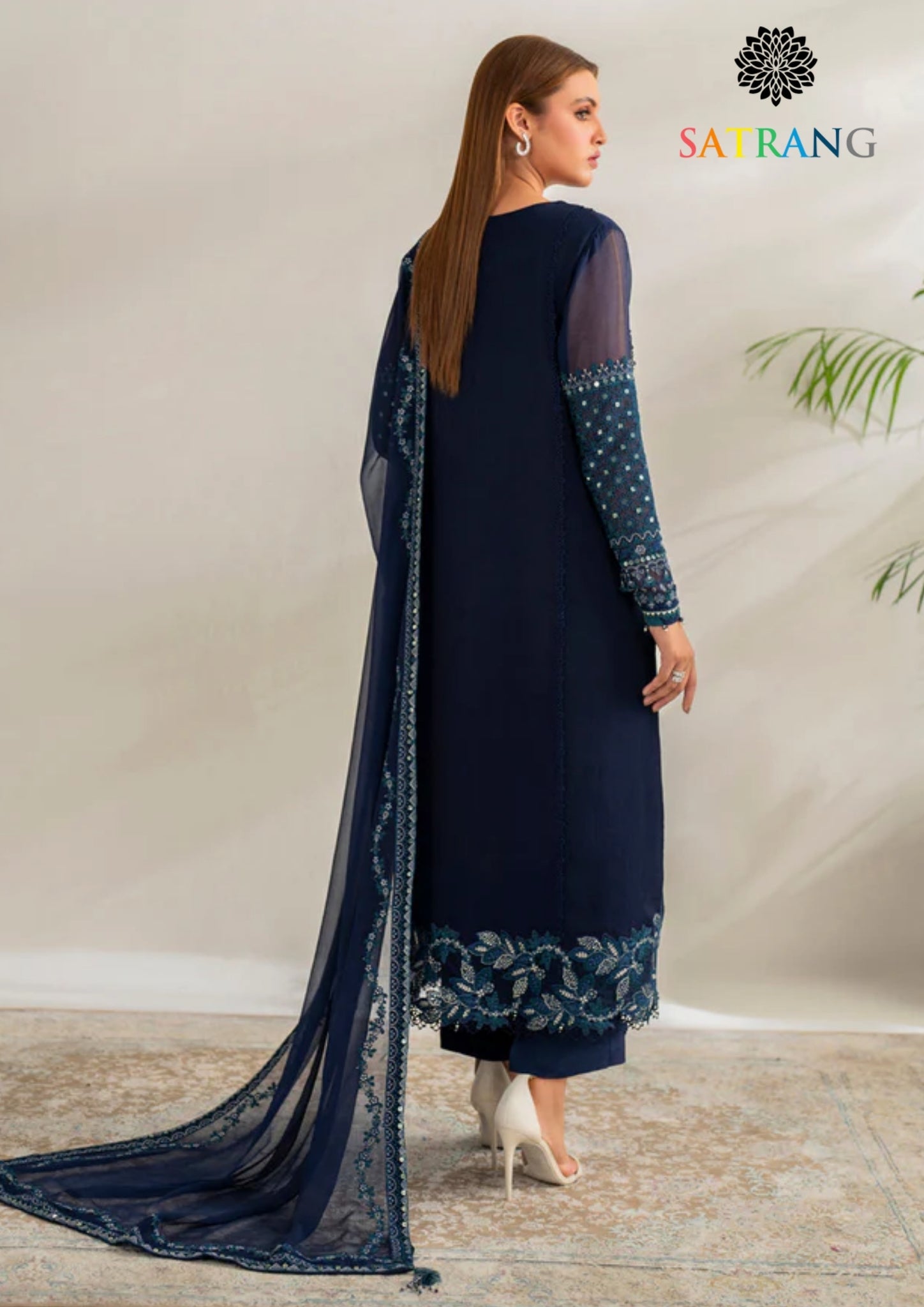 Winter Unstitched 3PCs Embroidered Dhanak Dress With Embroidered Chiffon Dupatta SR-659