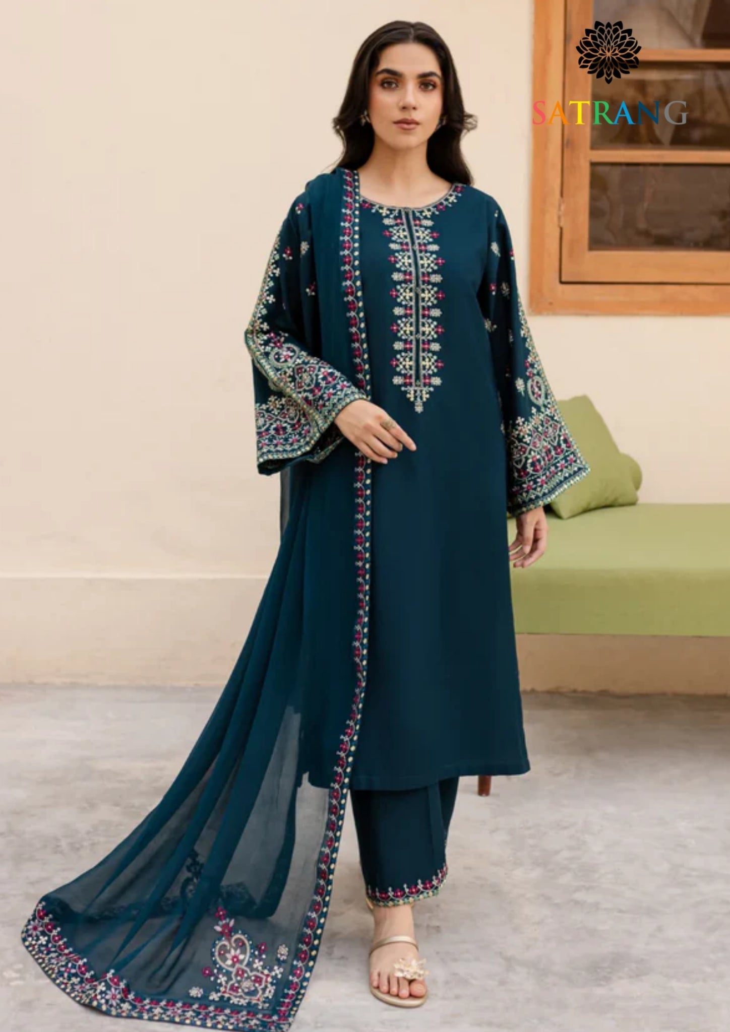 Winter Unstitched 3PCs Embroidered Dhanak Dress With Embroidered Chiffon Dupatta SR-671