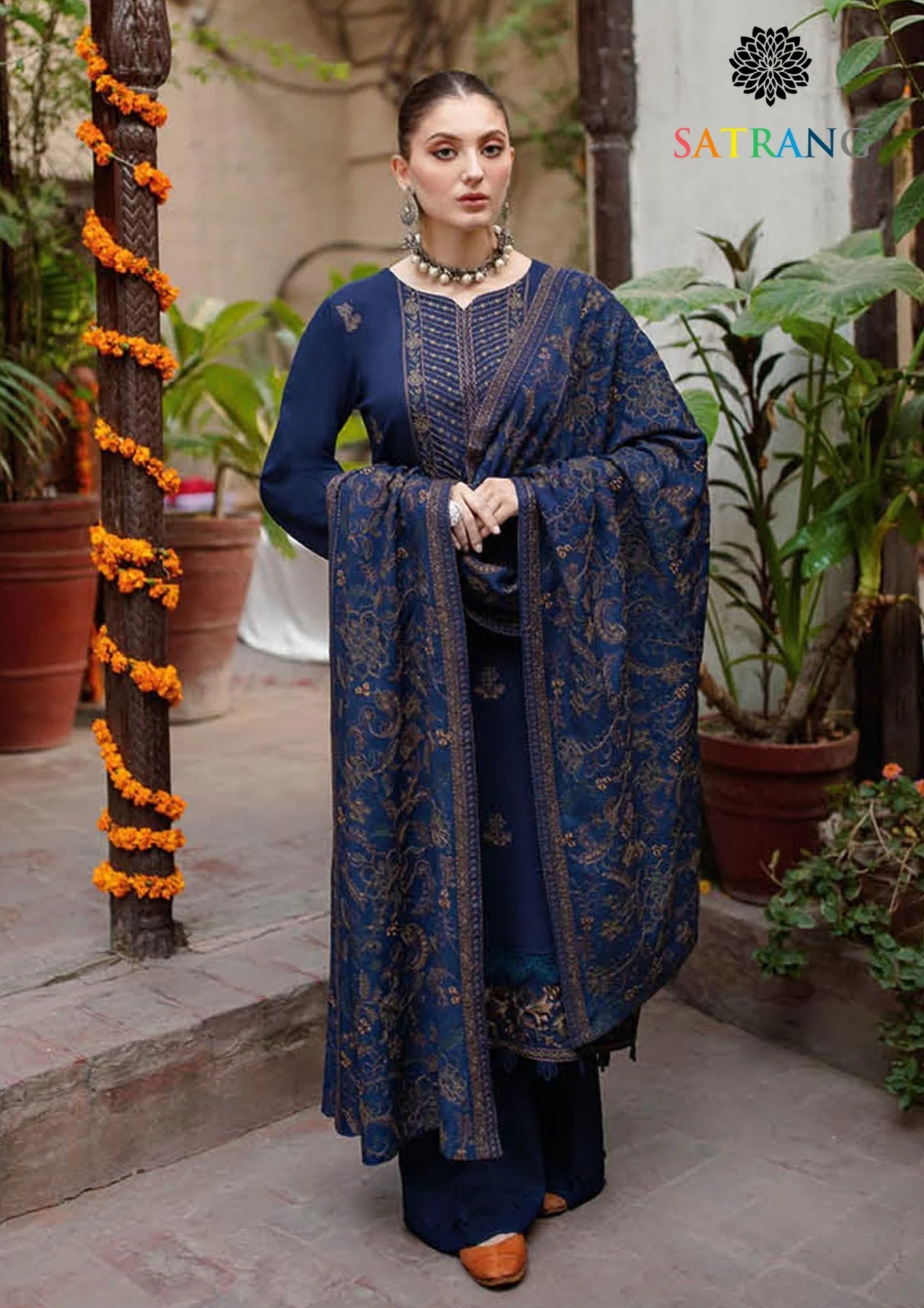Winter Unstitched 3PCs Heavy Embroidered Dhanak Dress With Heavy Embroidered Dhanak Shawl SR-672