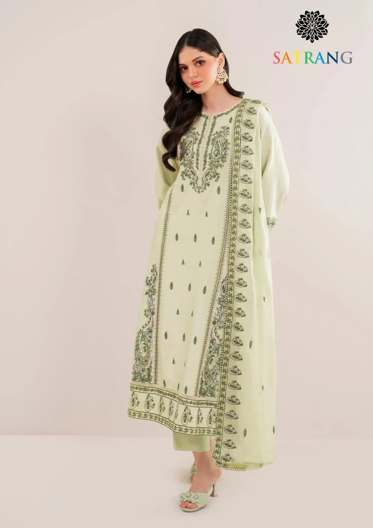 Winter Unstitched 3PCs Embroidered Dhanak Dress With Embroidered Dhanak Shawl SR-674