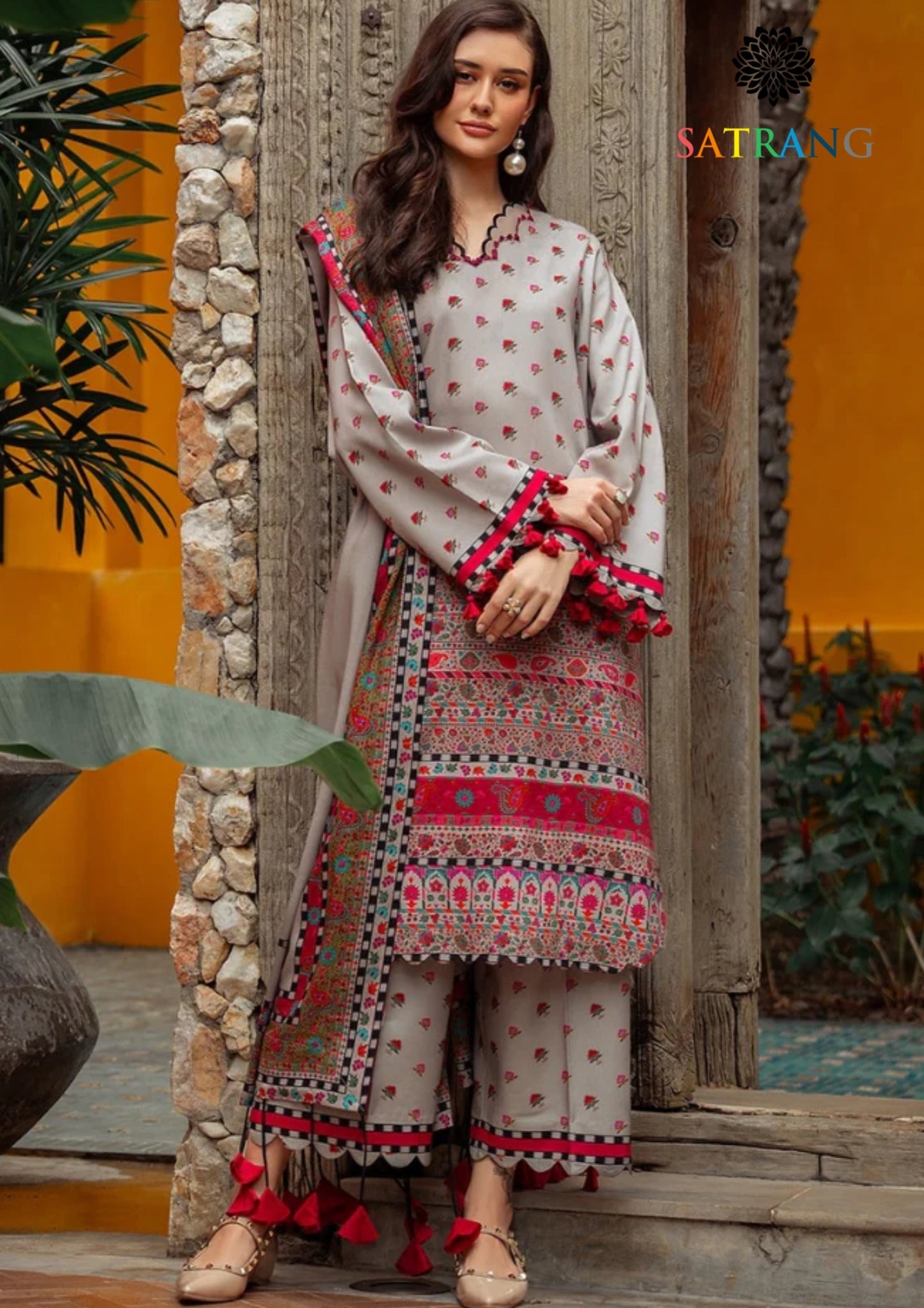 Winter Unstitched 3PCs Digital Printed Karandi Dress With Digital Printed Karandi Shawl SR-685