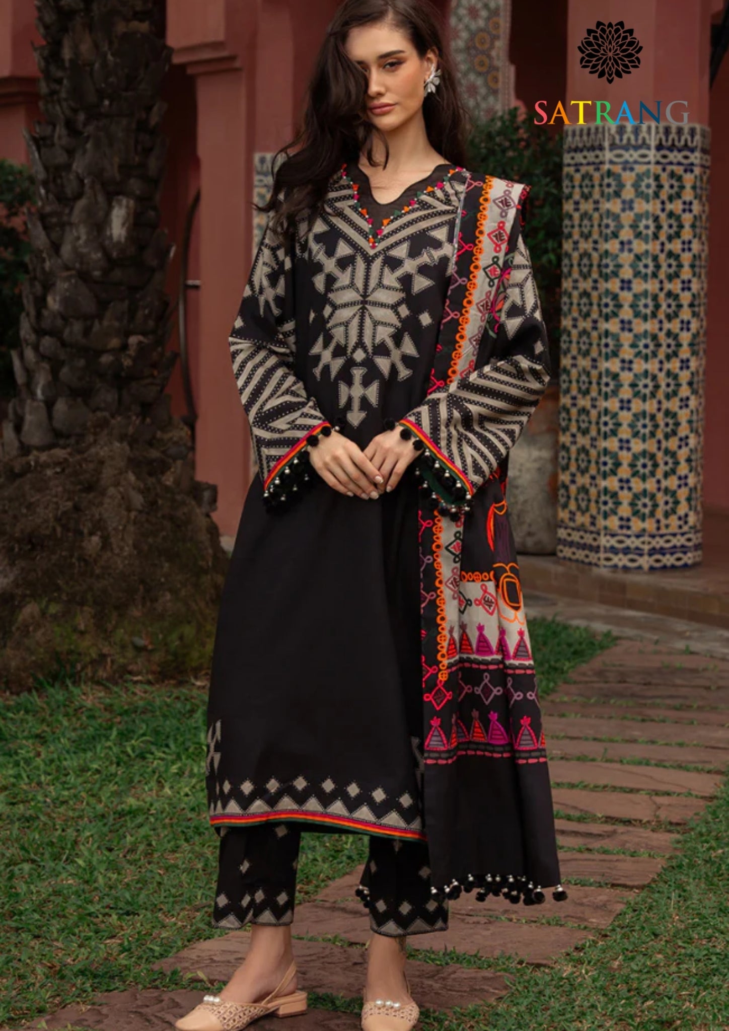 Winter Unstitched 3PCs Digital Printed Karandi Dress With Digital Printed Karandi Shawl SR-690