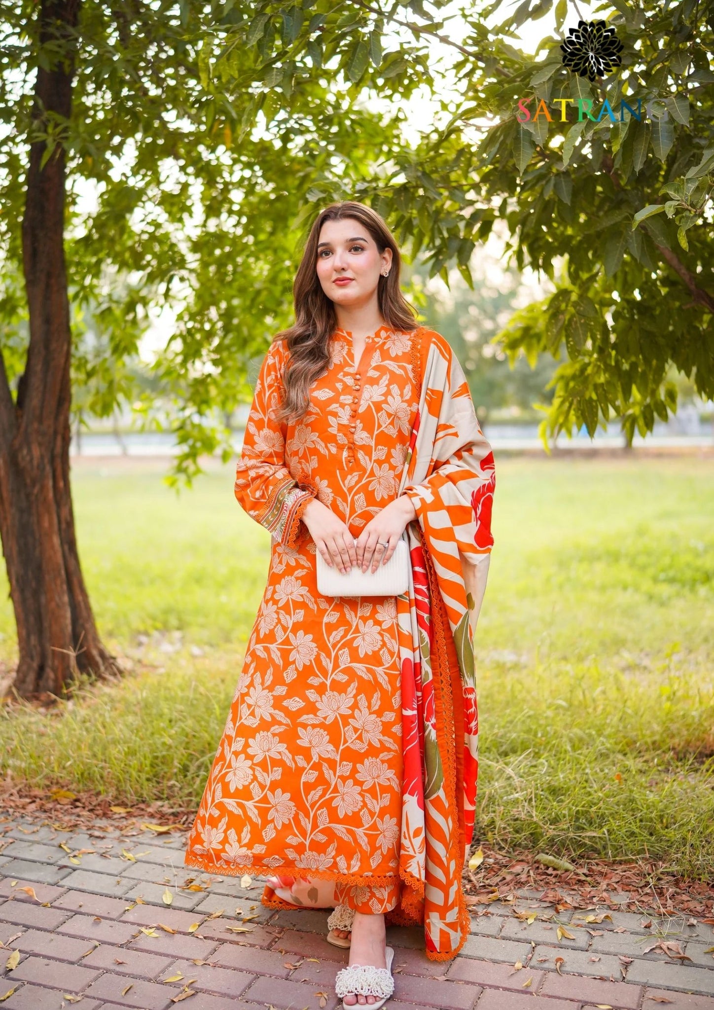 Winter Unstitched 3PCs Digital Printed Karandi Dress With Digital Printed Karandi Shawl SR-698