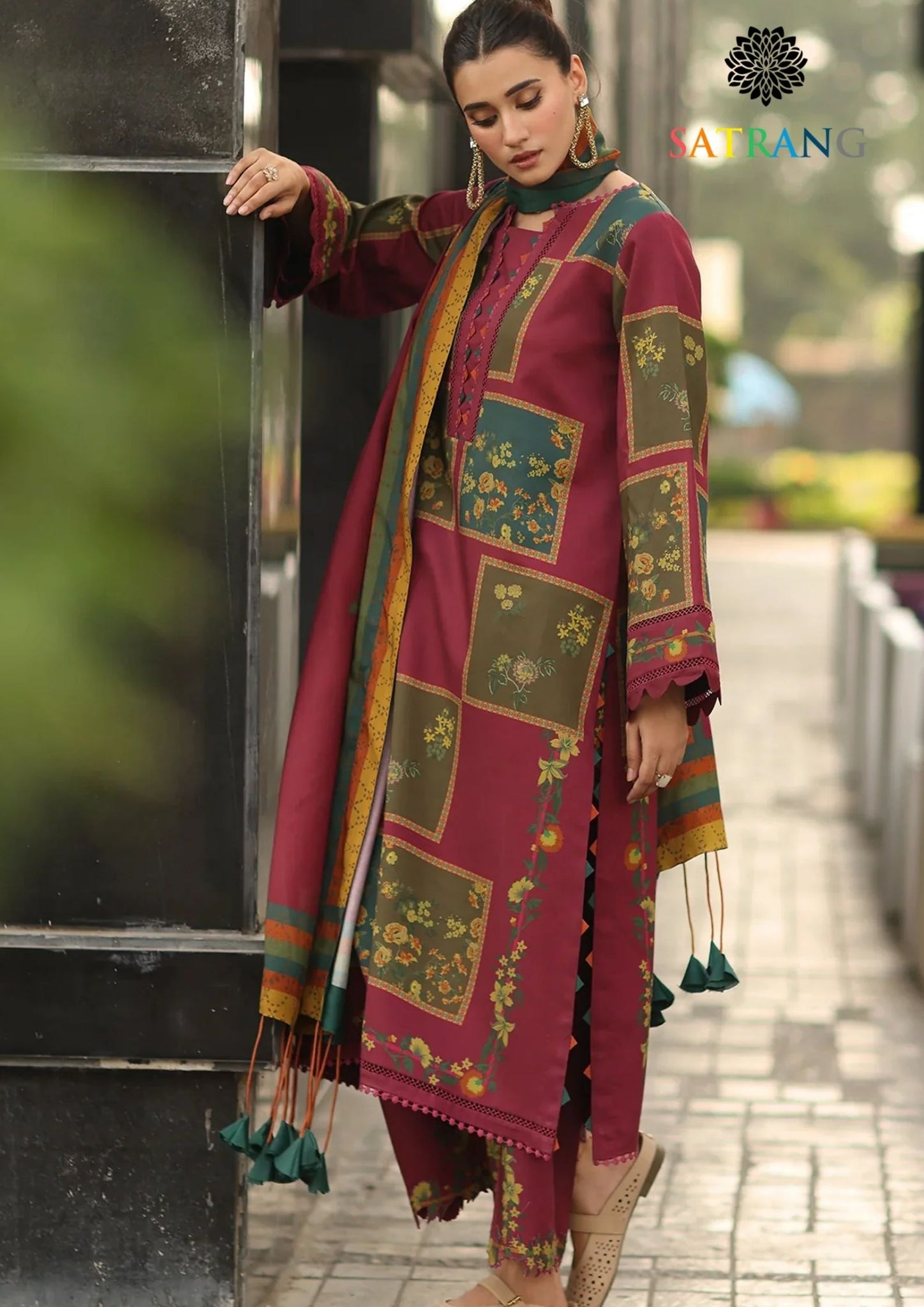 Winter Unstitched 3PCs Digital Printed Karandi Dress With Digital Printed Karandi Shawl SR-710