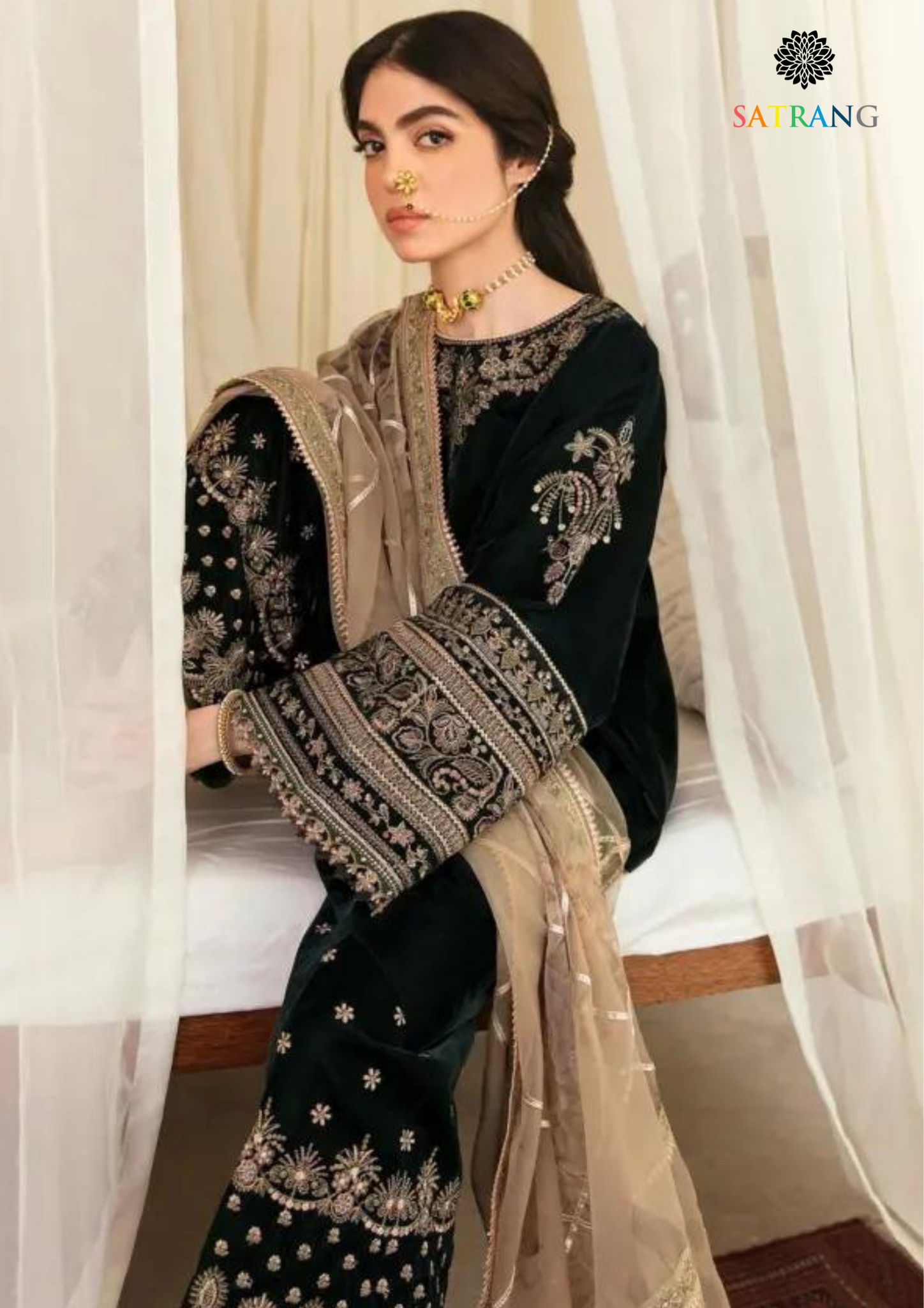 Winter Unstitched 3PCs Embroidered Velvet Dress With Embroidered Organza Dupatta SR-559