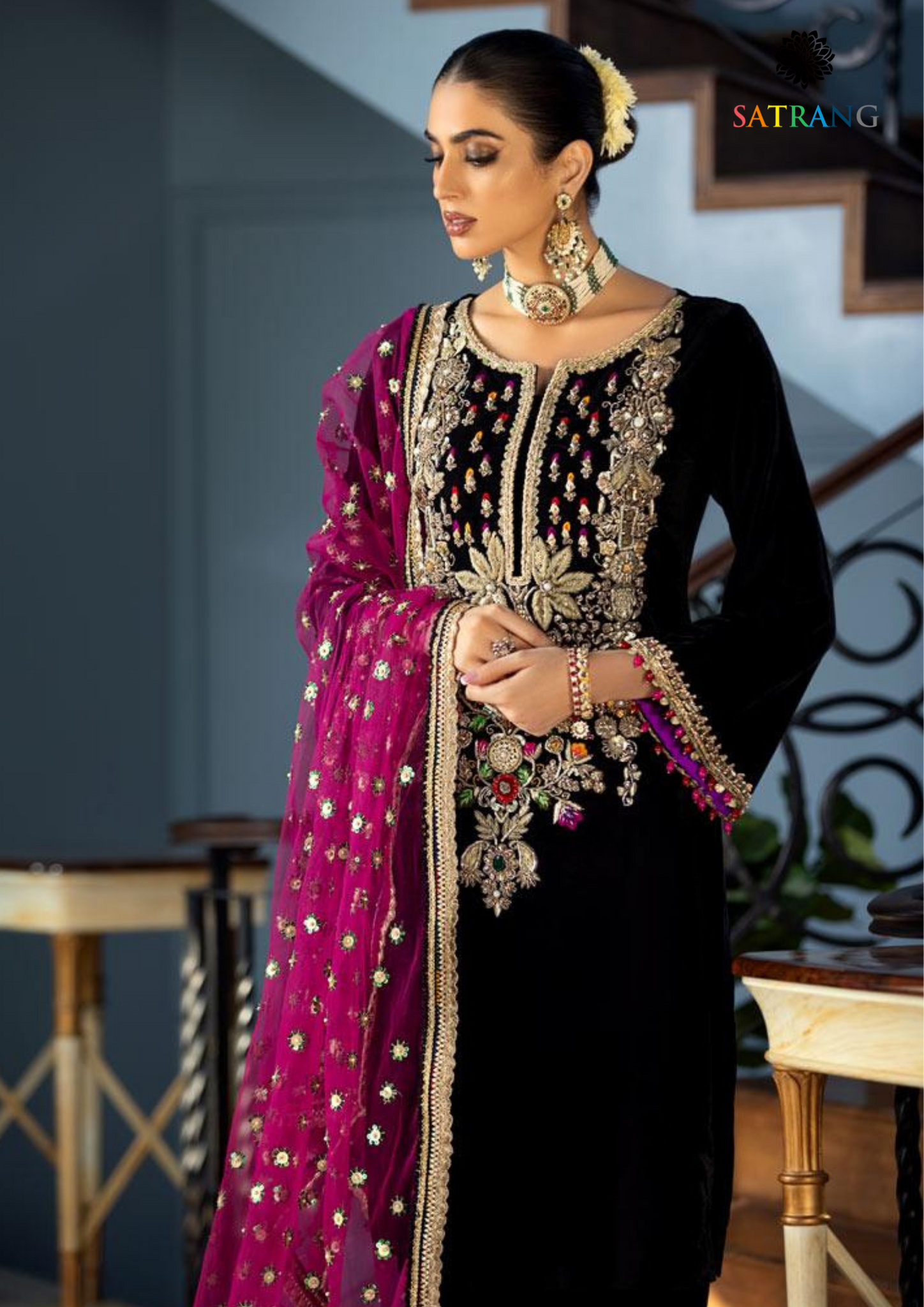 Winter Unstitched 3PCs Velvet Dress With Embroidered Organza Dupatta SR-564